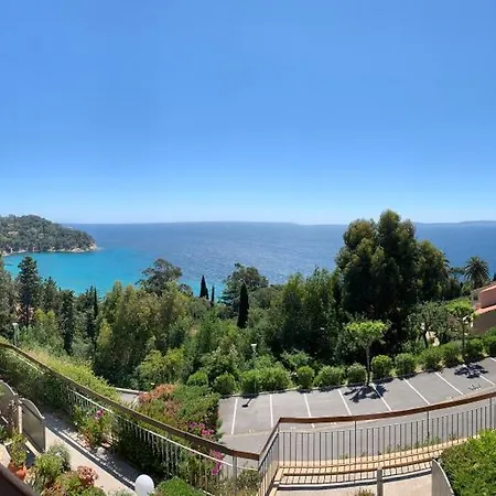- Le Paradou Apartment Rayol-Canadel-sur-Mer