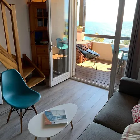 - Le Paradou * Rayol-Canadel-sur-Mer