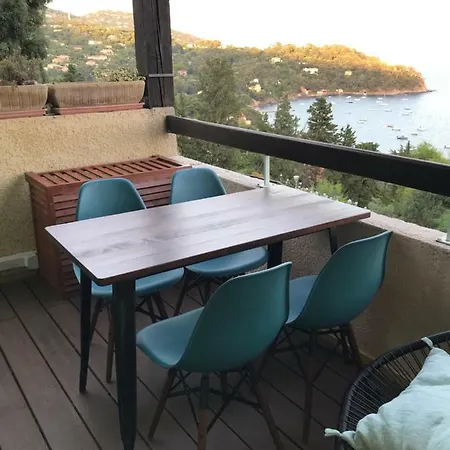 - Le Paradou Apartment Le Rayol-Canadel-sur-Mer